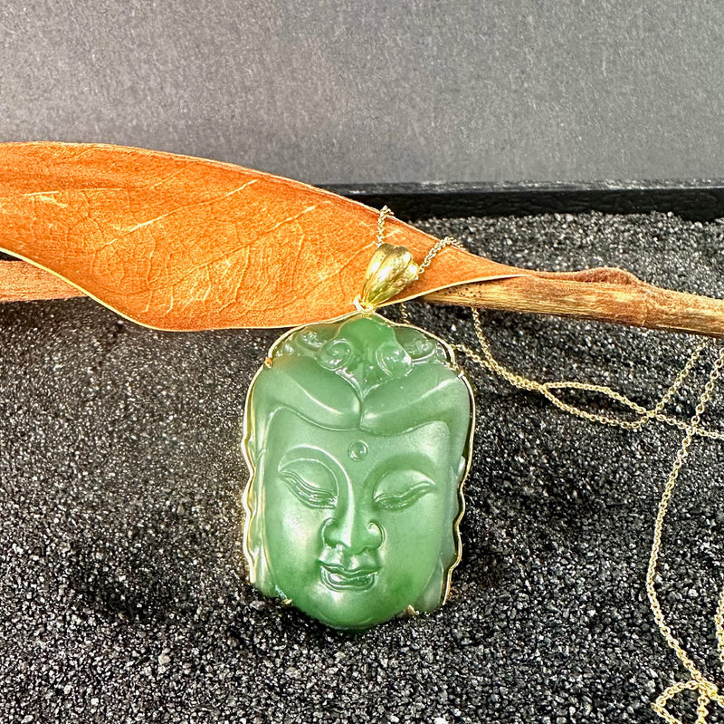 AA 18K Siberian Jade Guanyin Head Pendant