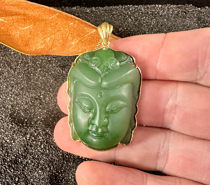 AA 18K Siberian Jade Guanyin Head Pendant