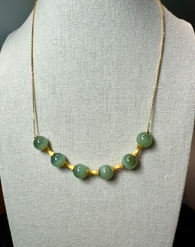 18k Siberian Nephrite Jade Necklace