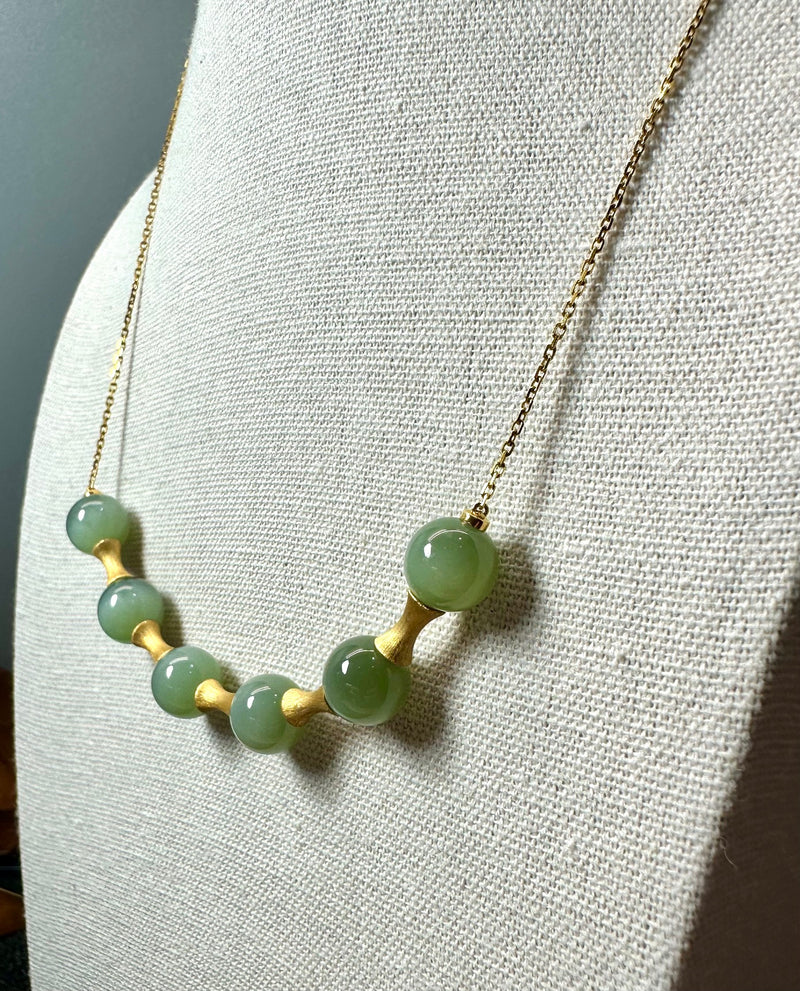 18k Siberian Nephrite Jade Necklace