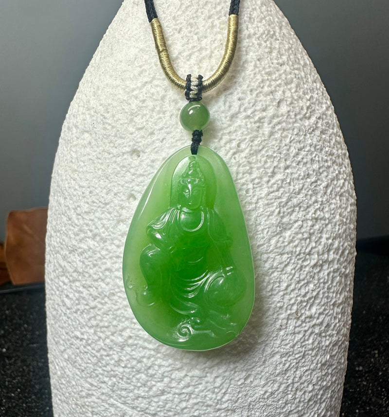 AA Siberian Jade Guanyin