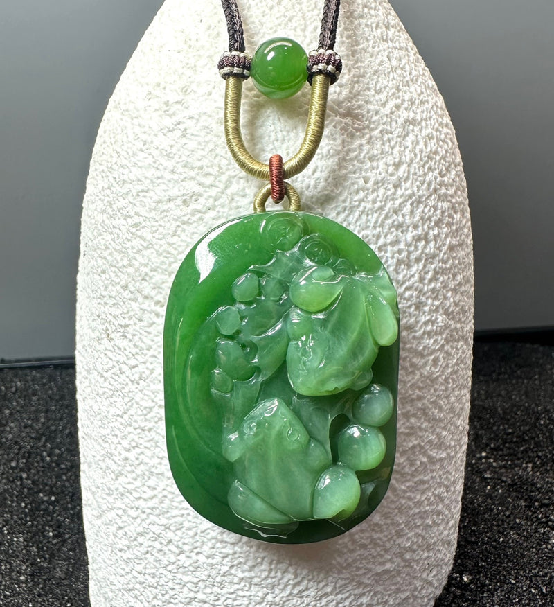 Siberian Jade Frog Pendant, Chatoyant