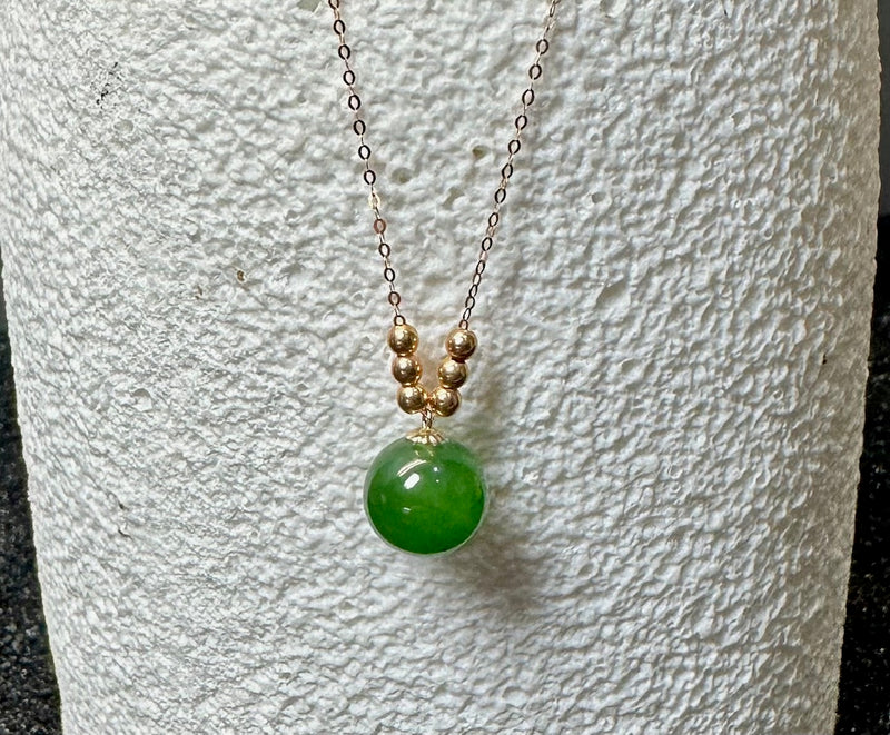 18K Rose Gold  Siberian Jade Bead Pendant