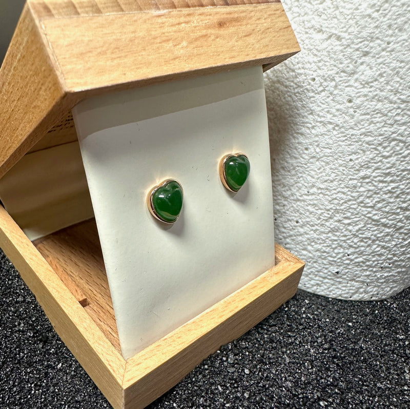 AA 18K Siberian Heart Stud Earrings - 9mm