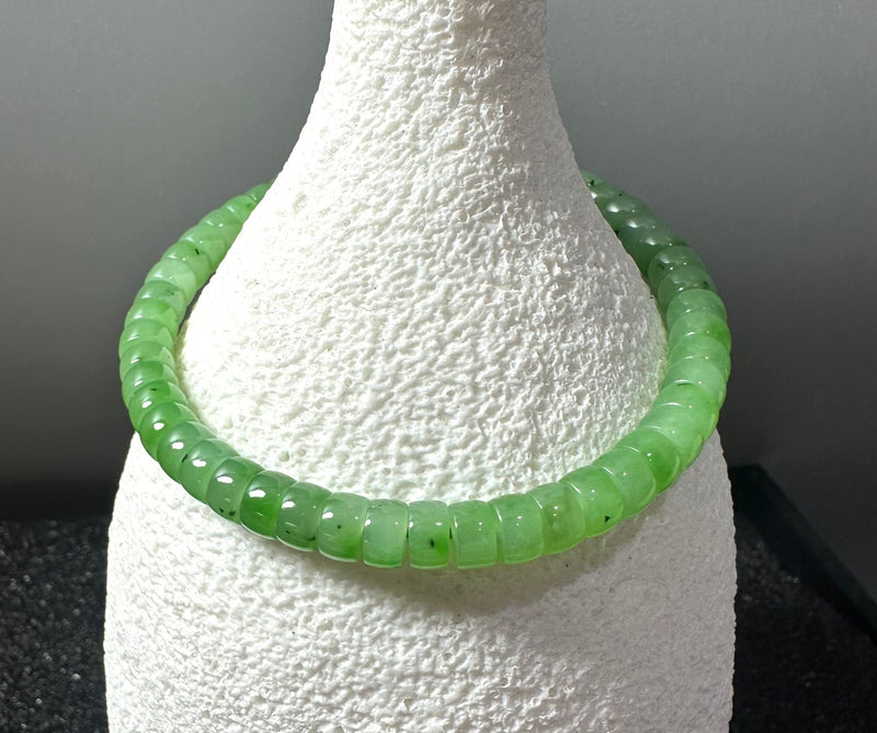 A Grade Siberian Jade Bead Bracelet.