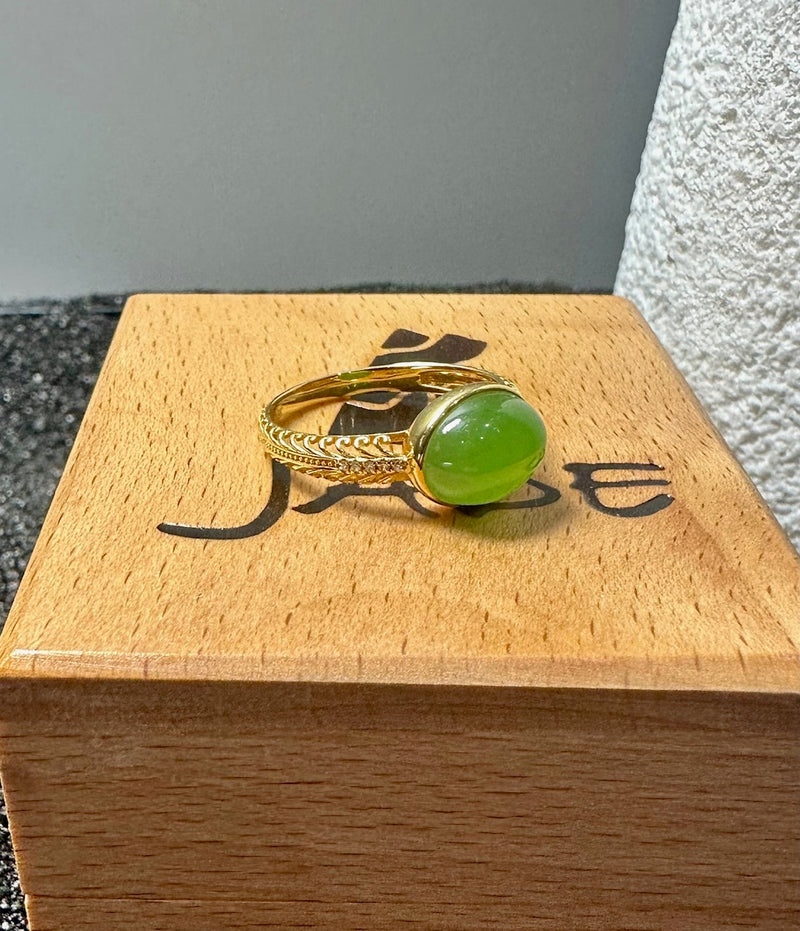 AA Siberian Jade, 18k  Gold Ring, SZ 6.5